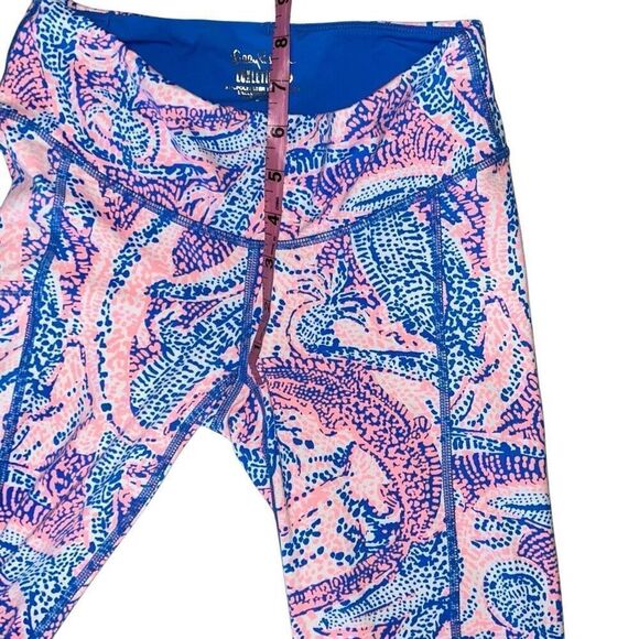 Lilly Pulitzer Luxletic Weekender Leggings Maybe Gator Cropped Athletic size XS - Picture 4 of 6
